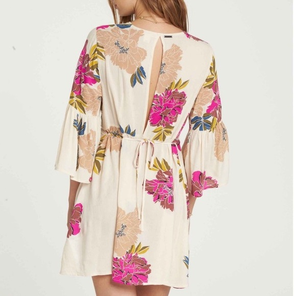 🌸💛BILLABONG DIVINE💛🌸 - Picture 4 of 8